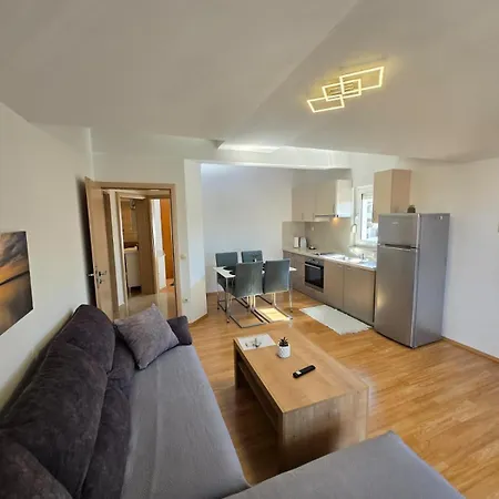 Lipa Apartament *